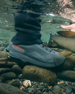 River|River|Simms Fishing Men's Flyweight® Boot - Vibram Steel Grey